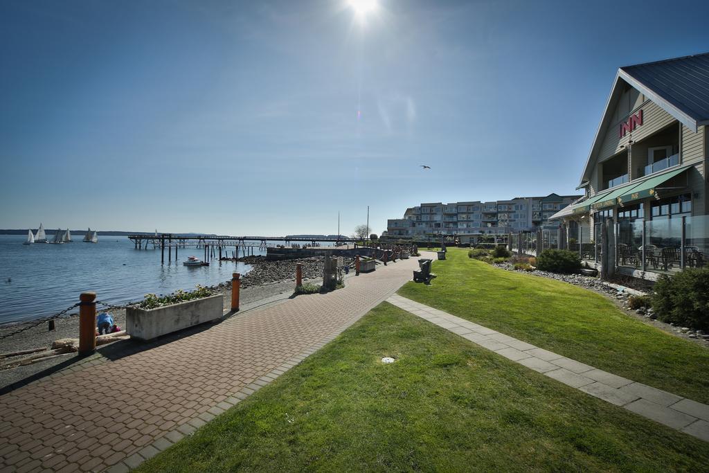 Sidney Waterfront Inn & Suites Exterior foto